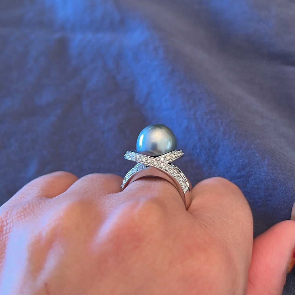 14k WHITE GOLD TAHITIAN PEARL RING WITH DIAMONDS - Picture 5 of 8